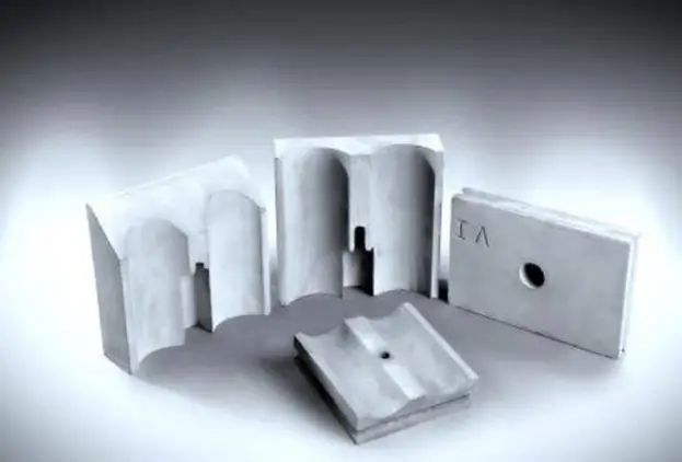 Self-bonding Silicon Carbide Bricks